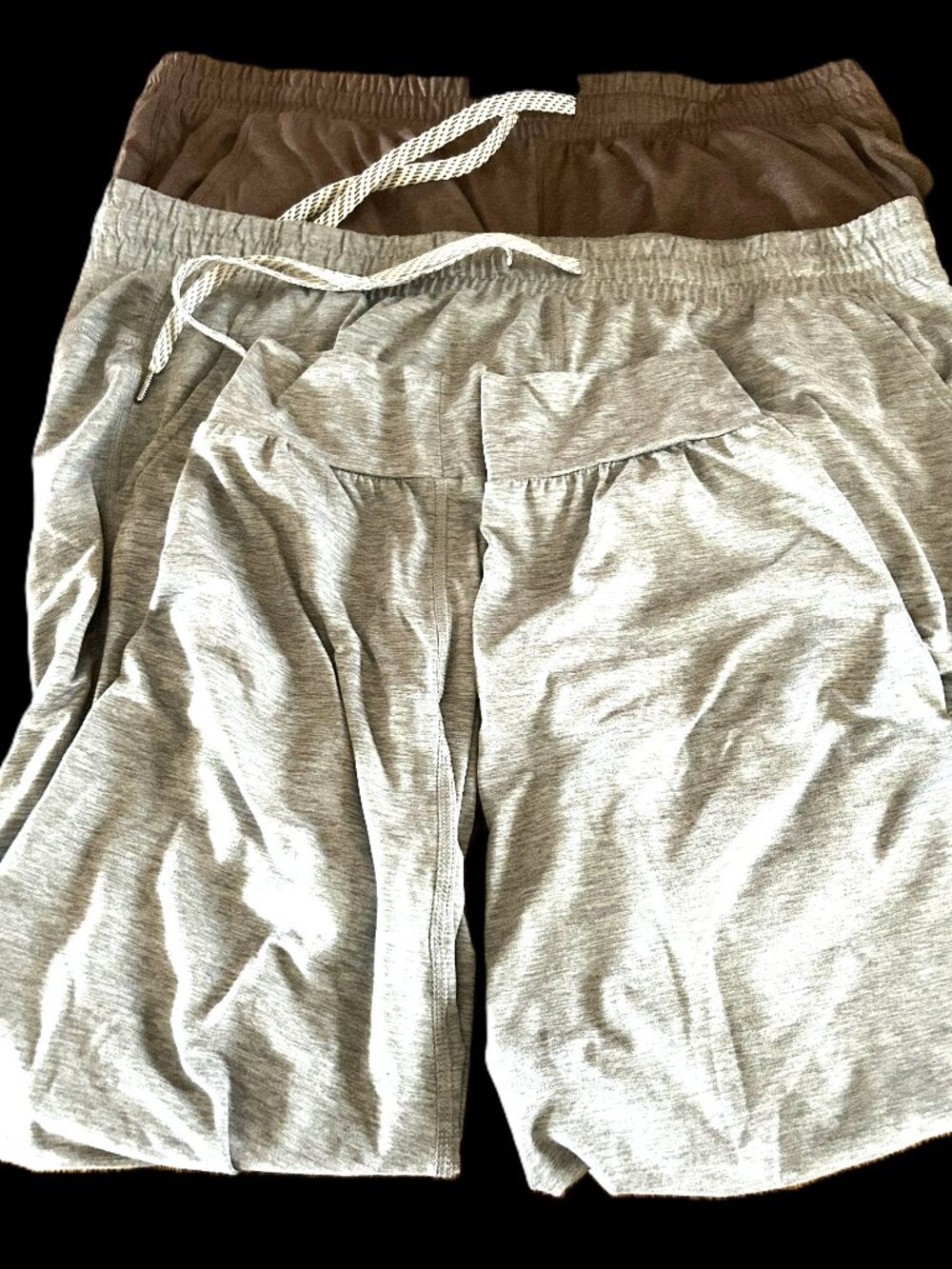 Member’s Mark Heathered Knit Drawstring Joggers 2-Pack (Grey & Brown)